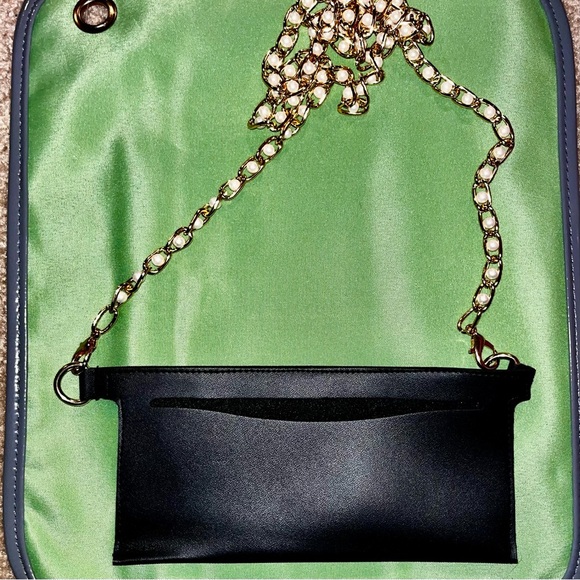 Elegant Black Clutch Insert and Chain - Picture 3 of 7